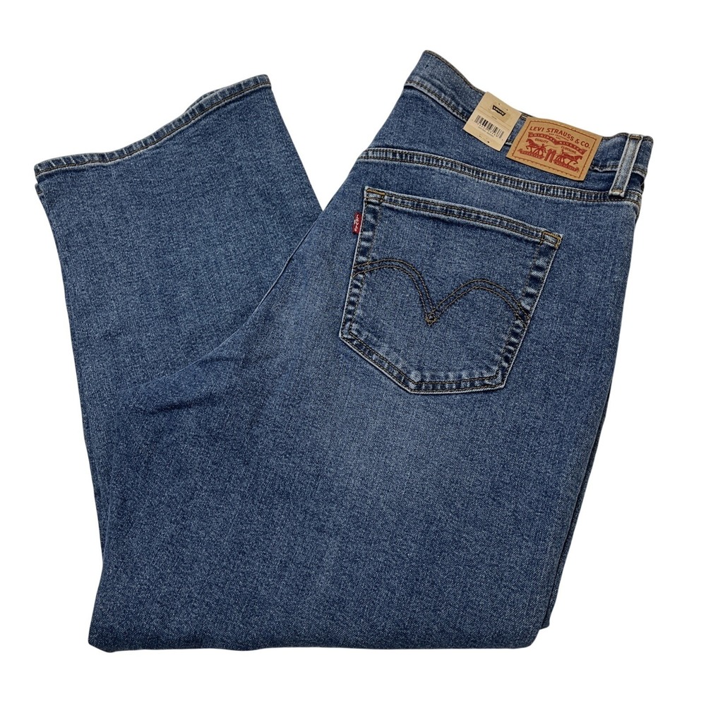 Levis Jeans Women 18 Premium Wedgie Straight  High Rise Button Fly Modern Casual